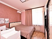 Apartment, 3 room, Mets Kentron, Yerevan