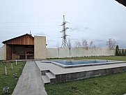 Առանձնատուն, 3 հարկանի, Վահագնի թաղամաս, Երևան