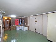 Особняк, 3 этажный, Дзорахбюр, Котайк