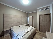 Apartment, 5 room, Mets Kentron, Yerevan
