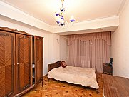 Բնակարան, 5 սենյականոց, Փոքր Կենտրոն, Երևան
