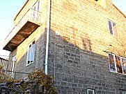 Առանձնատուն, 4 հարկանի, Մեծ Կենտրոն, Երևան