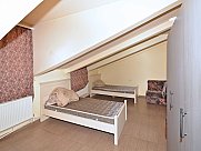 Universal premises, Mets Kentron, Yerevan