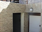 Առանձնատուն, 3 հարկանի, Արաբկիր, Երևան