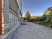 Առանձնատուն, Երնջատափ (Ապարան), Արագածոտն
