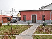 Առանձնատուն, Պտղնի, Կոտայք
