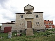 Առանձնատուն, 3 հարկանի, Պռոշյան, Կոտայք