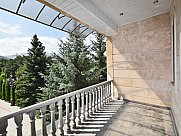 Առանձնատուն, Ծաղկաձոր, Կոտայք