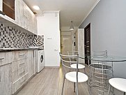 Квартира, 2 комнатная, Малый Центр, Ереван