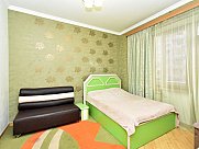 Apartment, 3 room, Mets Kentron, Yerevan
