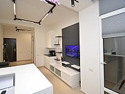 Universal premises, Mets Kentron, Yerevan