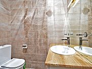 Apartment, 3 room, Mets Kentron, Yerevan