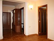Բնակարան, 5 սենյականոց, Փոքր Կենտրոն, Երևան