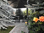 Առանձնատուն, Ծաղկաձոր, Կոտայք
