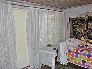 Առանձնատուն, 3 հարկանի, Էրեբունի, Երևան