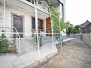 Առանձնատուն, Նոր Նորք, Երևան