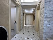 Բնակարան, 4 սենյականոց, Փոքր Կենտրոն, Երևան