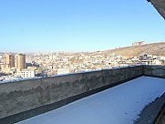 Բնակարան, 8 սենյականոց, Մեծ Կենտրոն, Երևան