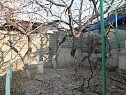 Առանձնատուն, 3 հարկանի, Մեծ Կենտրոն, Երևան