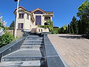 Առանձնատուն, 4 հարկանի, Նորք Մարաշ, Երևան