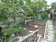 Առանձնատուն, 3 հարկանի, Փոքր Կենտրոն, Երևան