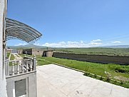 House, Arzni, Kotayk