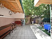 Հացատուն, Մեծ Կենտրոն, Երևան