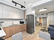 Apartment, 3 room, Mets Kentron, Yerevan