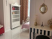 Квартира, 3 комнатная, Малый Центр, Ереван