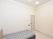 House, Mets Kentron, Yerevan