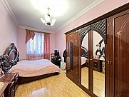 Բնակարան, 4 սենյականոց, Փոքր Կենտրոն, Երևան