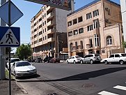 Բնակարան, 3 սենյականոց, Փոքր Կենտրոն, Երևան