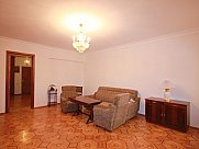 Բնակարան, 4 սենյականոց, Մեծ Կենտրոն, Երևան