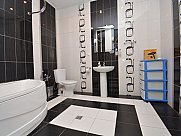 Квартира, 3 комнатная, Малый Центр, Ереван
