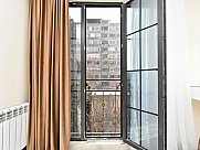 Apartment, 2 room, Mets Kentron, Yerevan