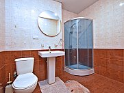 Квартира, 4 комнатная, Арабкир, Ереван