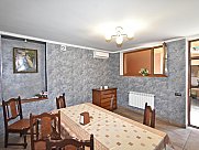 Հացատուն, Մեծ Կենտրոն, Երևան