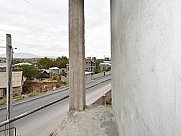 Առանձնատուն, Զովունի, Կոտայք