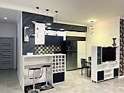 Apartment, 4 room, Downtown, Yerevan