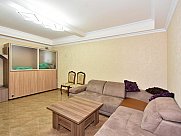 Особняк, Ачапняк, Ереван