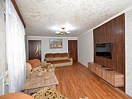 House, Mets Kentron, Yerevan