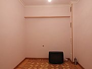 Առանձնատուն, 3 հարկանի, Մեծ Կենտրոն, Երևան