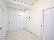 Apartment, 3 room, Mets Kentron, Yerevan