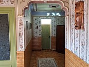 Особняк, Севан, Гегаркуник