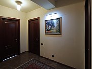 House, 3 floors, Arabkir, Yerevan