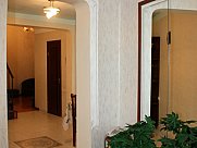 Առանձնատուն, 2 հարկանի, Մեծ Կենտրոն, Երևան