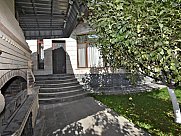 Առանձնատուն, Ծաղկաձոր, Կոտայք