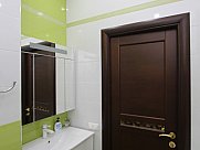 Квартира, 4 комнатная, Малый Центр, Ереван
