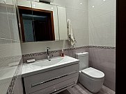 Apartment, 3 room, Mets Kentron, Yerevan