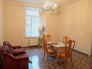 Բնակարան, 4 սենյականոց, Փոքր Կենտրոն, Երևան